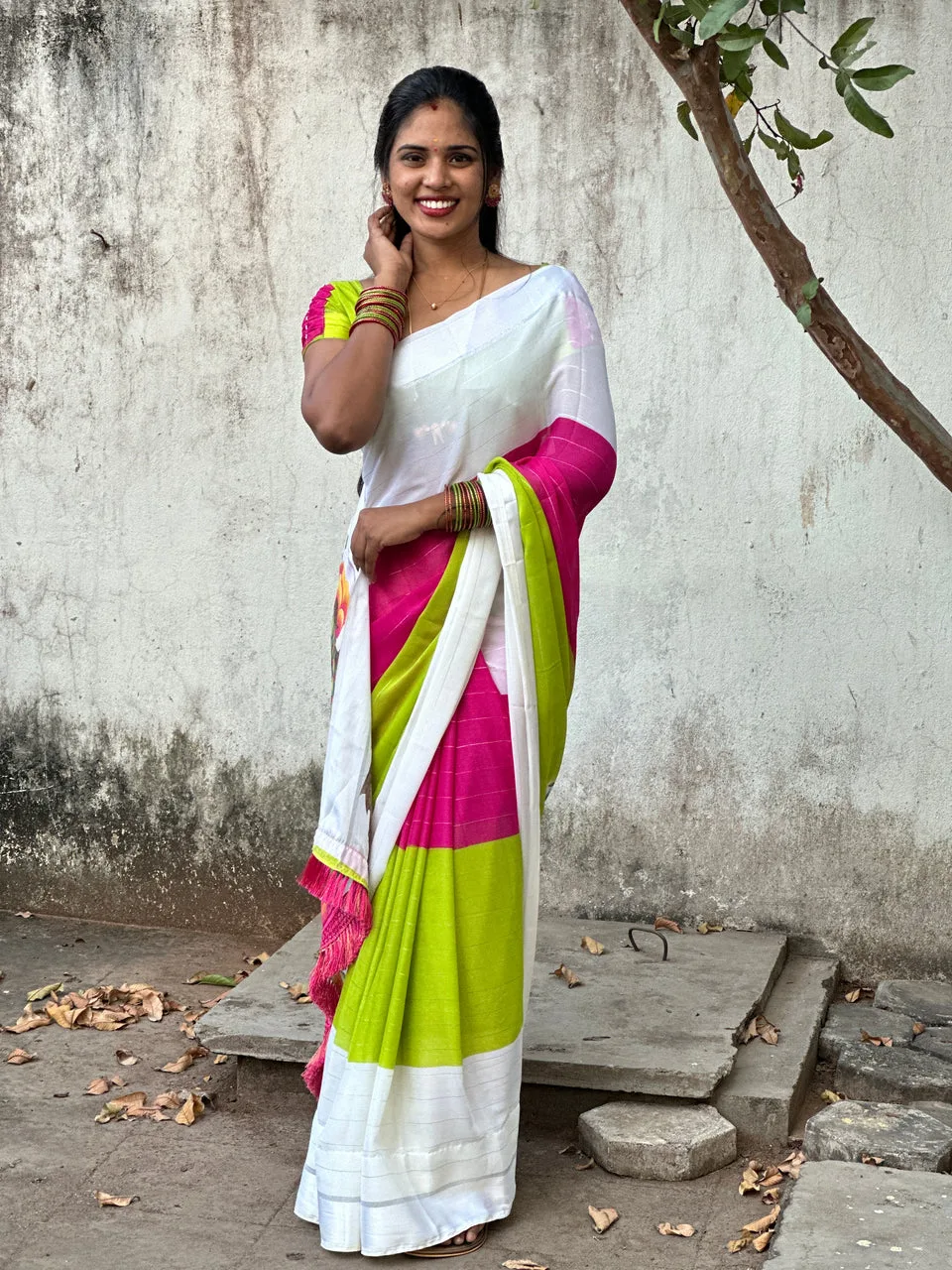 Pushpa Fresh — White, pink & lime cotton saree